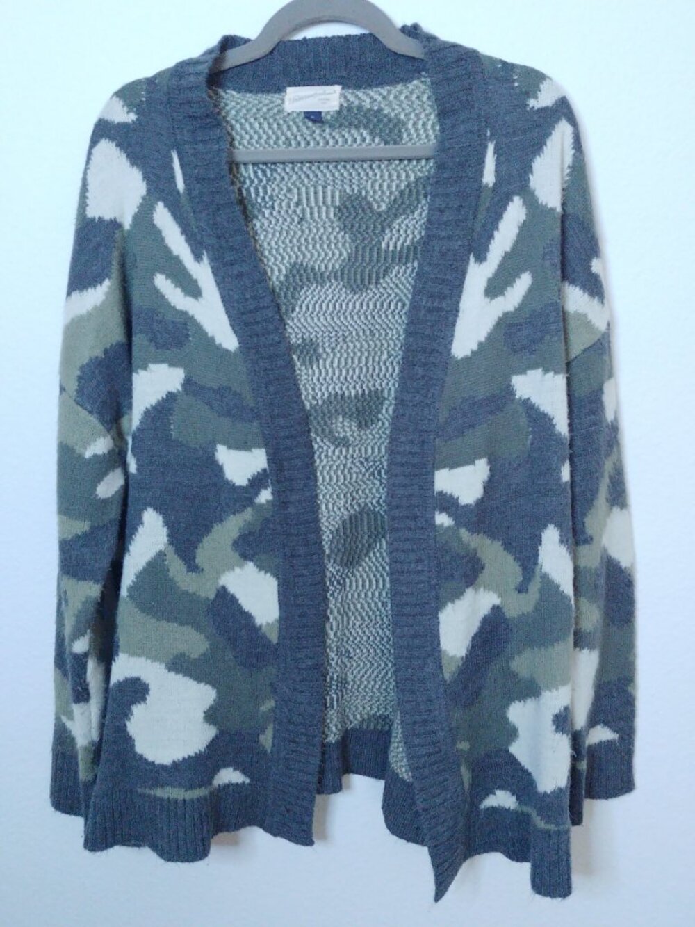 Universal Thread Camo Cardigan